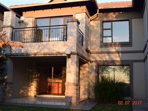 3 Bed Townhouse in Ebotse Estate