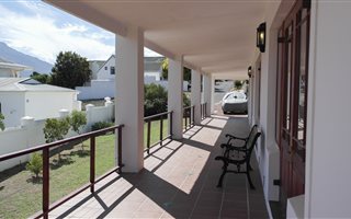 5 Bedroom House in Villiersdorp