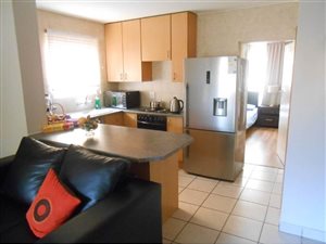 3 Bed Townhouse in Amberfield Manor