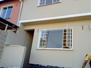 3 Bed House in Newlands East