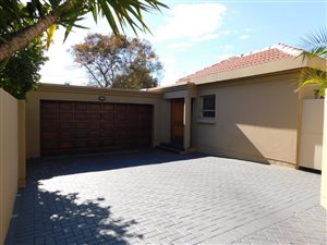 2 Bed Duet in Rietvalleirand