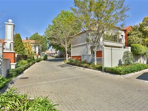 2 Bed Townhouse in Broadacres