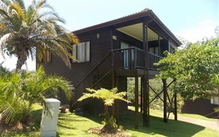 2 Bedroom Apartment in Palm Beach