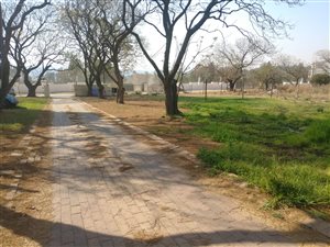 1 ha Farm in Linbro Park