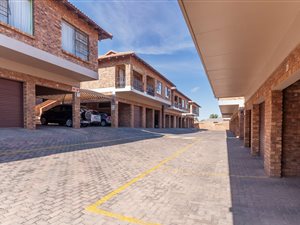 3 Bed Apartment in Dinwiddie