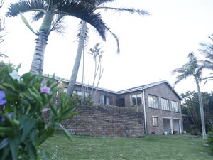 5 Bed House in Port Edward