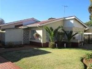 3 Bed House in Kempton Park West