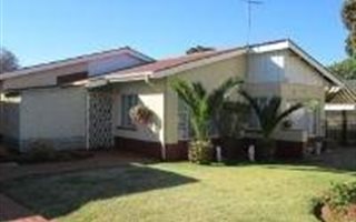3 Bedroom House in Kempton Park West