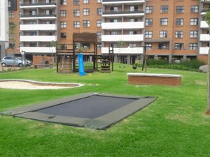 2 Bed Townhouse in Highveld