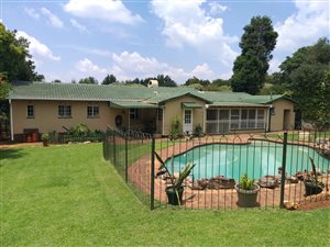 4 Bed House in Constantia Kloof