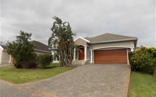 3 Bedroom House in Kingswood Golf Estate