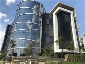 1119 m² Office Space in Vorna Valley