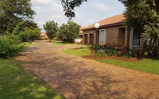 2 Bedroom Townhouse in Highbury