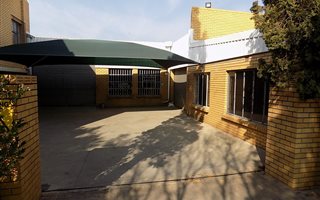 604 m² Industrial space in Kya Sands