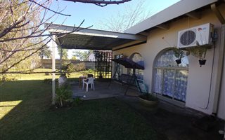 3 Bedroom House in Barry Hertzog Park