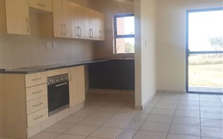 2 Bedroom Apartment in Jackal Creek Golf Estate