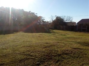 793 m² Land available in C Place
