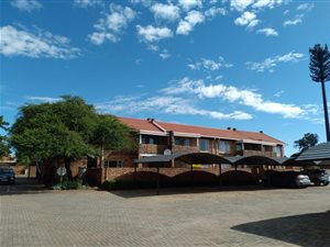 2 Bed Apartment in Clarina