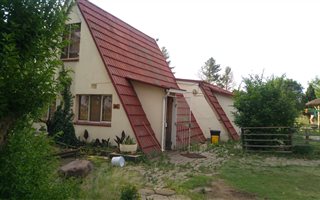 3 Bedroom House in Rosashof