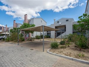 2 Bed Apartment in Whispering Pines
