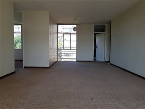 2.5 Bed Apartment in Sunnyside