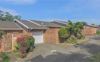 3 Bedroom Townhouse in Umtentweni