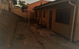 3 Bedroom House in Woodview