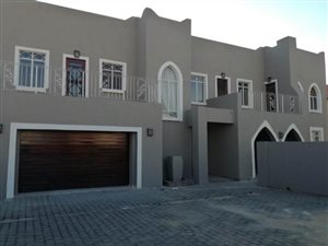 3 Bed House in Sonneveld