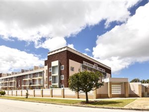 3 Bedroom Apartment in Glendinningvale
