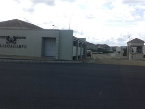 3 Bed Apartment in Muizenberg