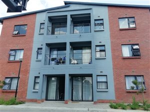 2 Bed Townhouse in Halfway House