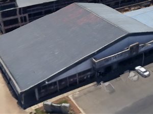 2500 m² Retail Space in Horison