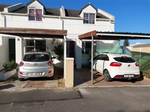 2 Bed Townhouse in Churchill Estate