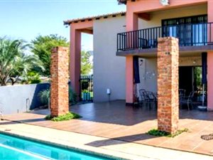 2 ha Farm in Zandfontein AH