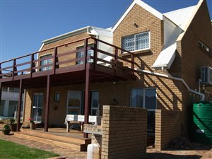 3 Bed House in Mountainside