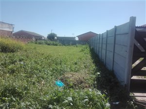 366 m² Land available in Stratford Green