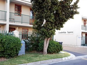2 Bed Duplex in Goodwood