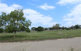 906 m² Land available in Hazyview