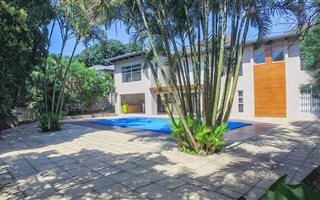 4 Bedroom House in Salt Rock