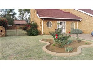 3 Bed House in Mackenzie Park