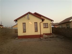 3 Bed House in Mabopane