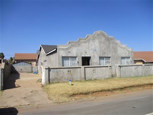 5 Bed House in Eldorado Park