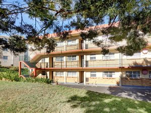 2 Bed Apartment in Bellville Central