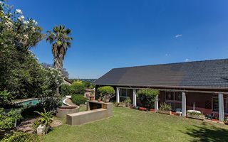 7 Bedroom House in Blairgowrie