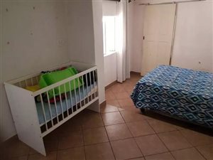 1 Bed Garden Cottage in Westdene