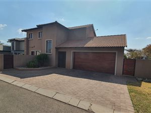 3 Bed House in Pierre van Ryneveld