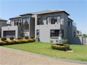 5 Bedroom House in Homes Haven