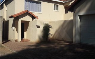 2 Bedroom Townhouse in Modimolle