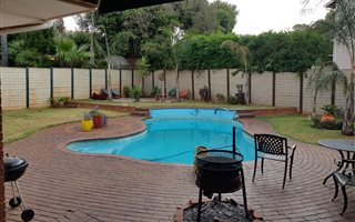 3 Bedroom House in Noordheuwel