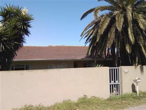 3 Bed House in Newton Park